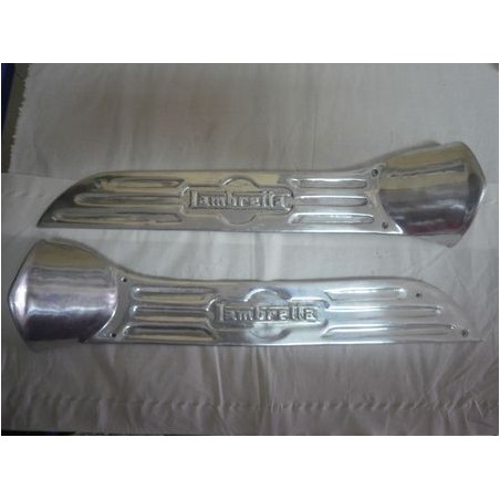 Juego embellecedores cofanos LD.