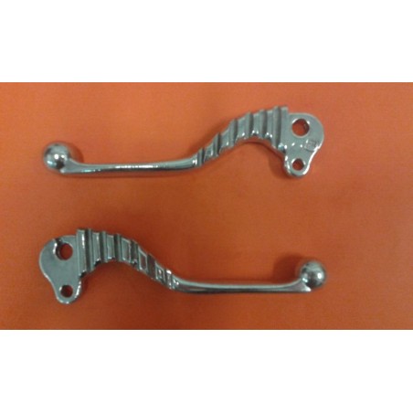 JGO. MANETAS SUPER SPORT VESPA PULIDAS