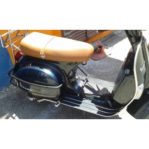DEFENSA COFANOS VESPA NEGRA.