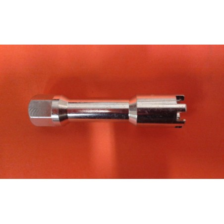 LLAVE TUERCA ALMENADA EMBRAGUE VESPA