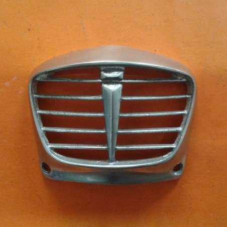 REJILLA DEL FRONTAL S3