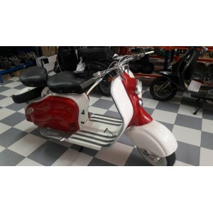 LAMBRETTA LD-125 BLANCA/ROJA