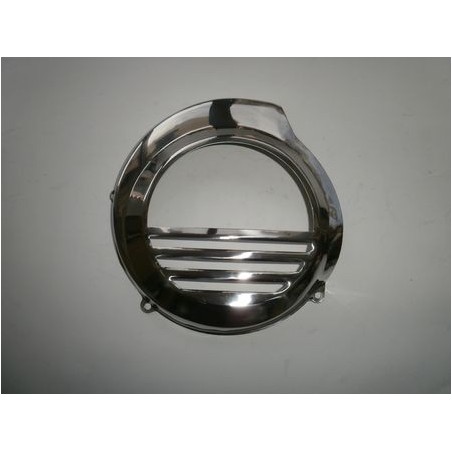 Tapa cromada del encendido.