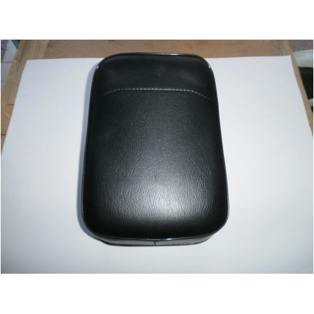 Asiento individual trasero.